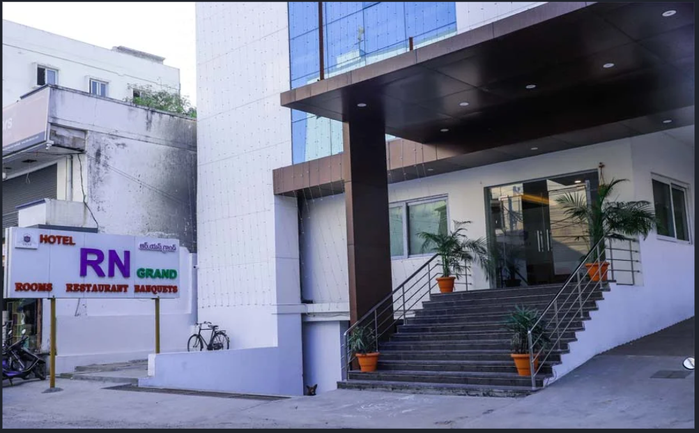 hotelrngrandvijayawada