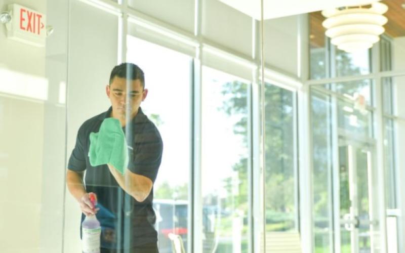 Window Cleaning Company: A Guide to Reliable Professional Services
